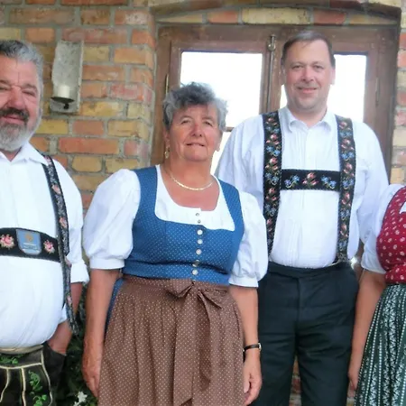 Baeriger Urlaub Mit Viel Herz * Bad Bayersoien